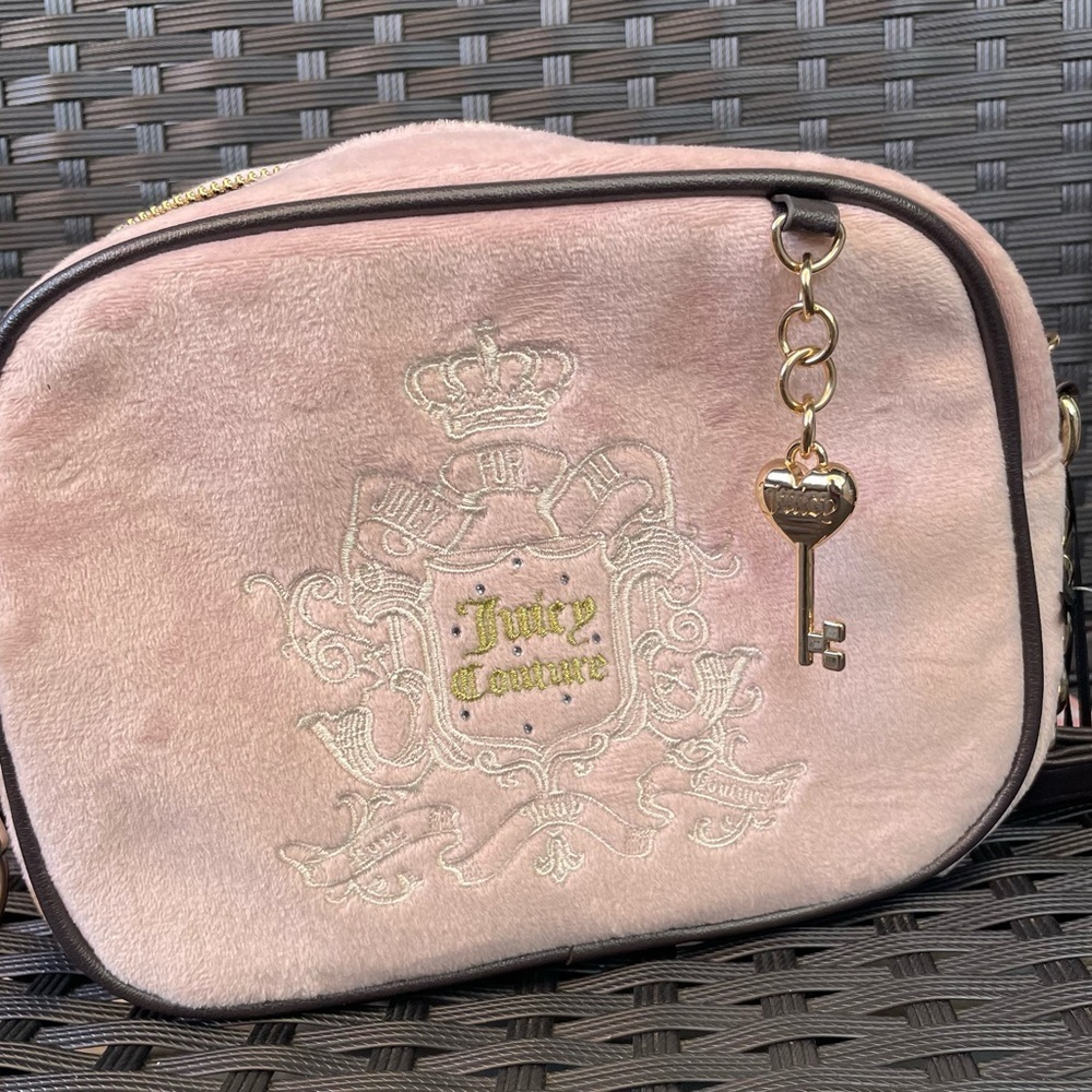 JUICY COUTURE BAG,Juicy Couture Pink Plush Crossbody Bag - Picture 3 of 16